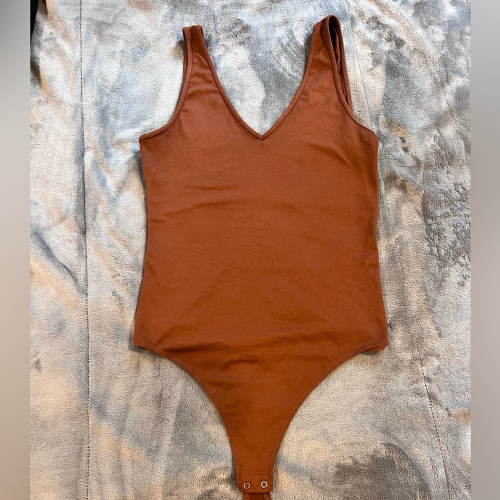 Abercrombie body suite, size medium, great condition